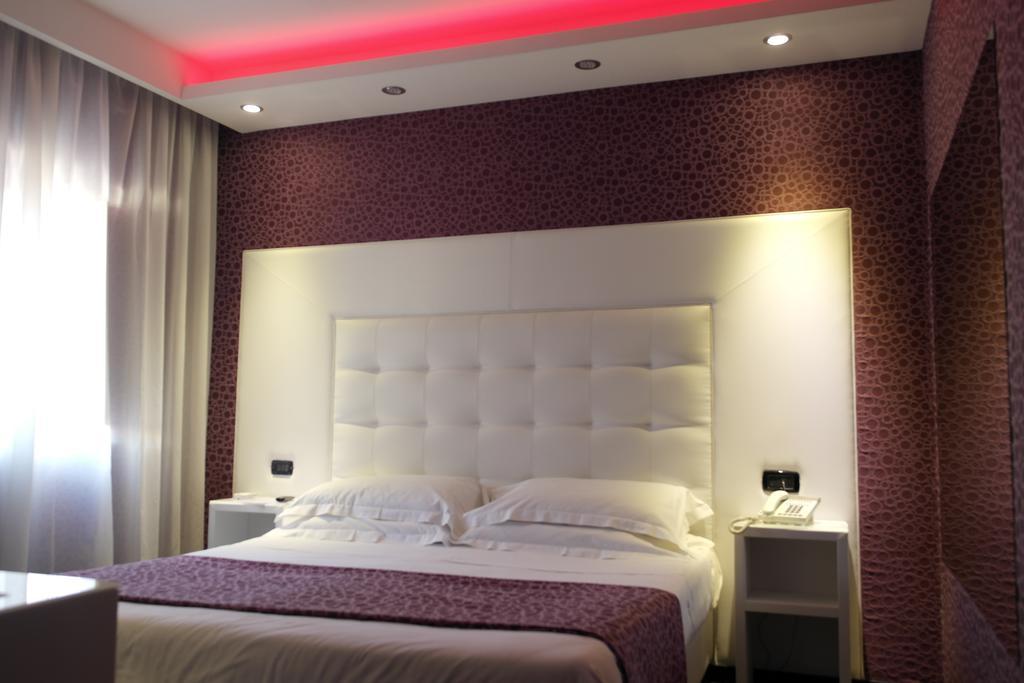 Kleopatra Design Hotel Napels Buitenkant foto