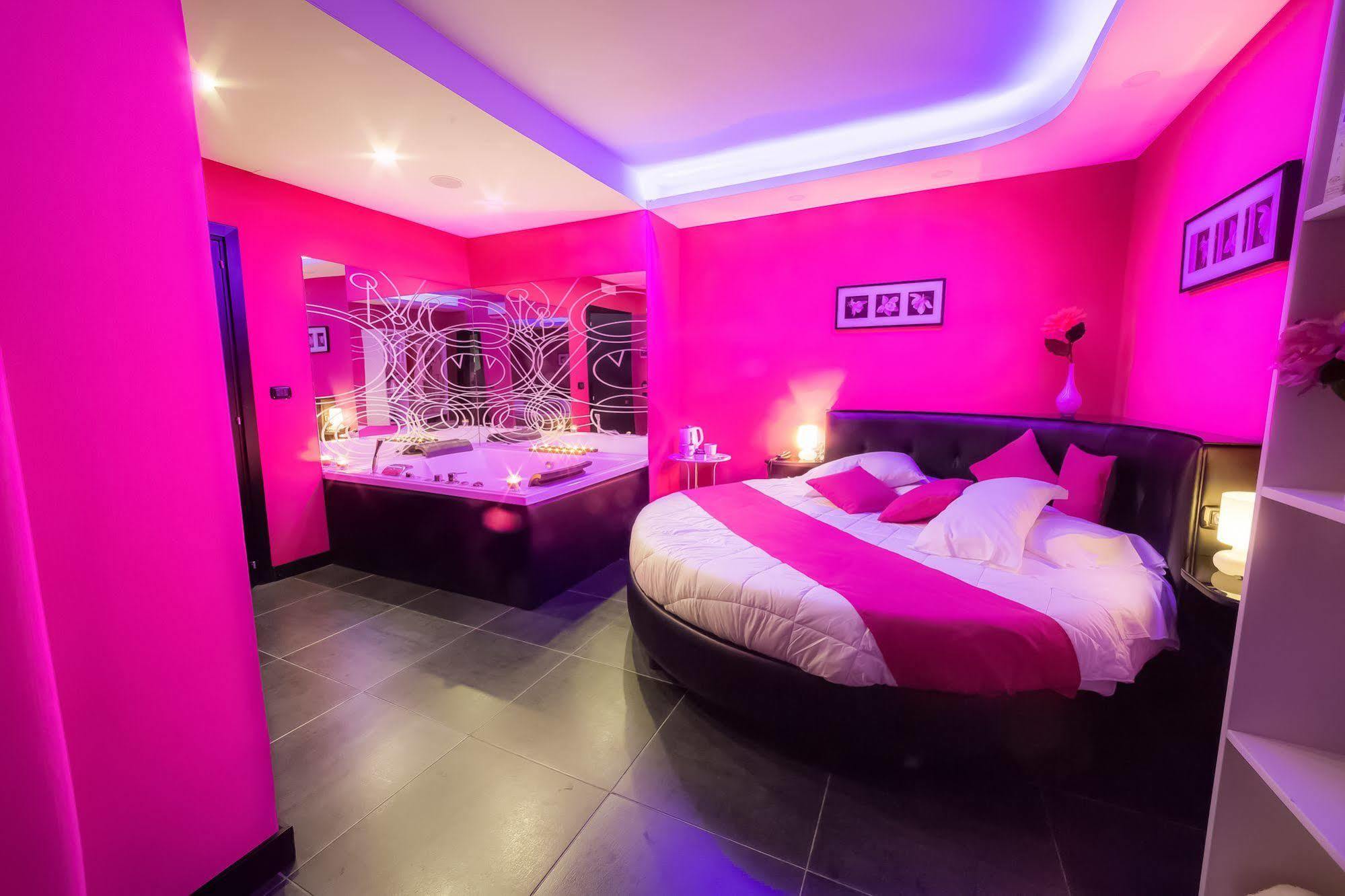 Kleopatra Design Hotel Napels Buitenkant foto
