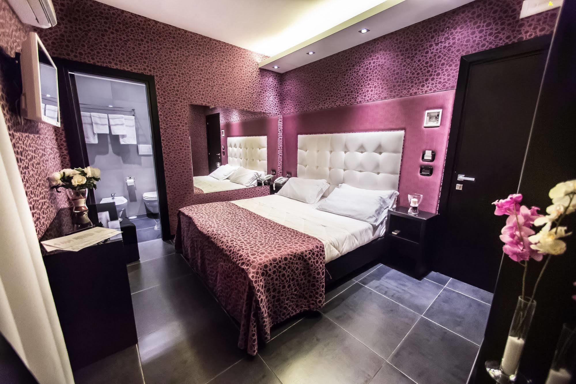 Kleopatra Design Hotel Napels Buitenkant foto